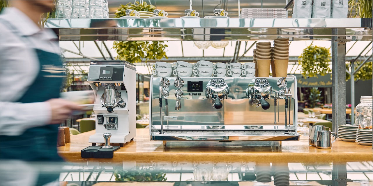 Curador y Victoria Arduino: Revoluciona tu café y atrae más clientes