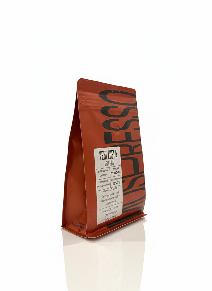 Bolsa de café Venezuela Pink Bourbon tostado por Mospresso en Madrid con notas de cereza, chocolate oscuro y vainilla.