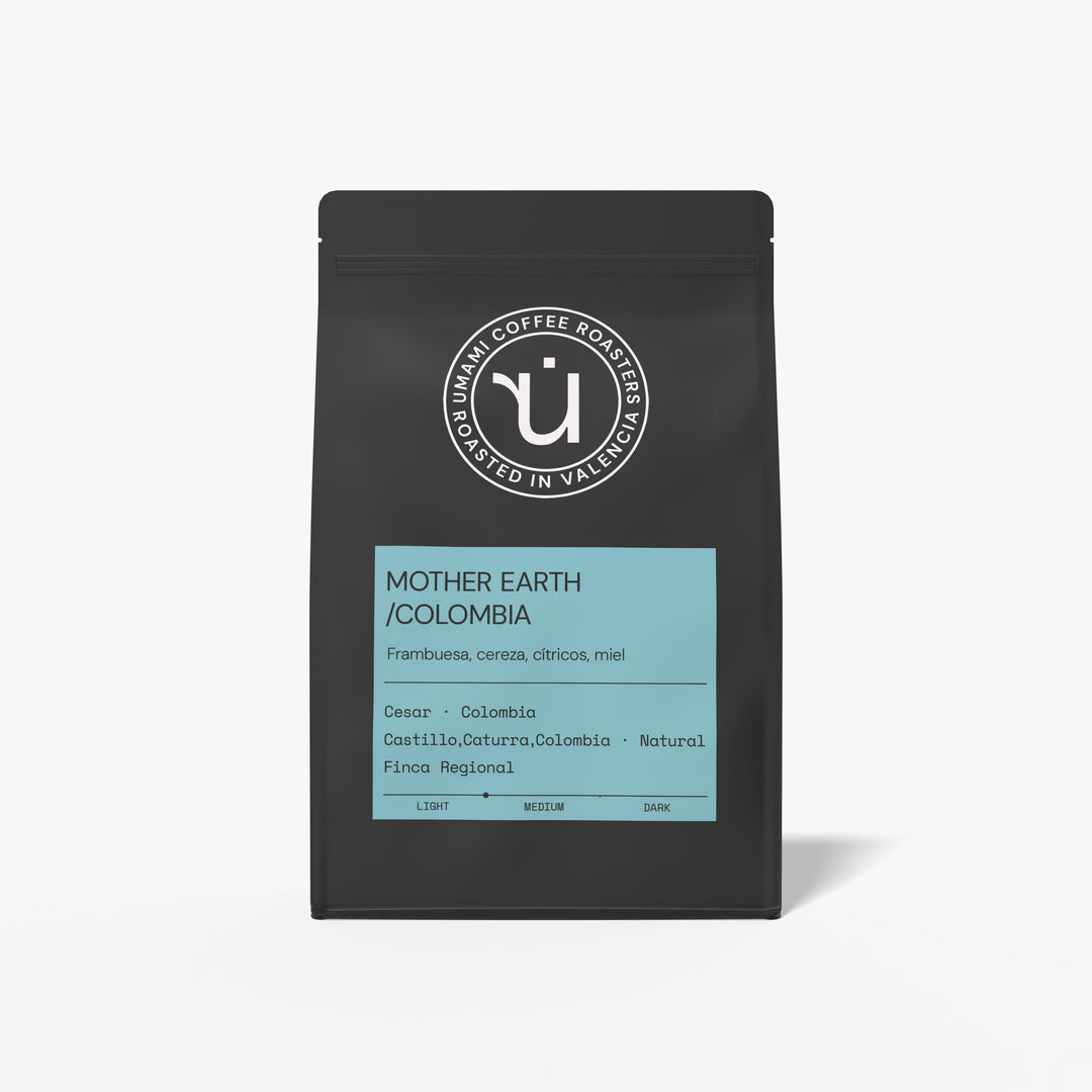 Colombia Mother Earth coffee beans with milk chocolate and citrus notes